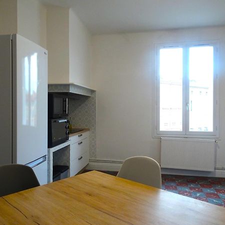 Chambre Privee Et Spacieuse Au Sein D'Un Logement Partage - Central, Quartier Villebourbon - 3 Chambres Doubles - 2 Balcons - Places De Stationnements Gratuites - 5 Min A Pied Gare Et Hypercentre Montauban Extérieur photo