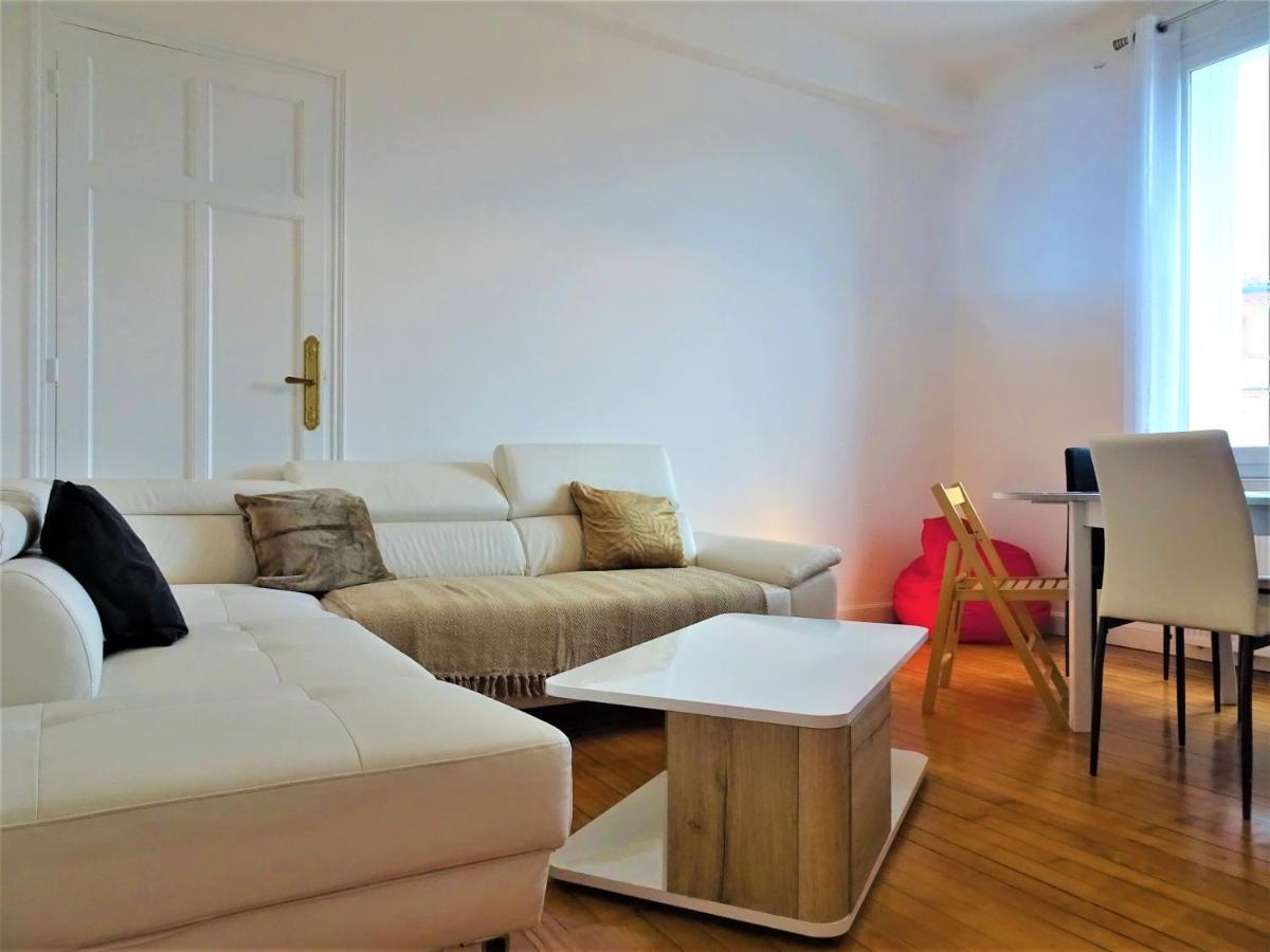 Chambre Privee Et Spacieuse Au Sein D'Un Logement Partage - Central, Quartier Villebourbon - 3 Chambres Doubles - 2 Balcons - Places De Stationnements Gratuites - 5 Min A Pied Gare Et Hypercentre Montauban Extérieur photo