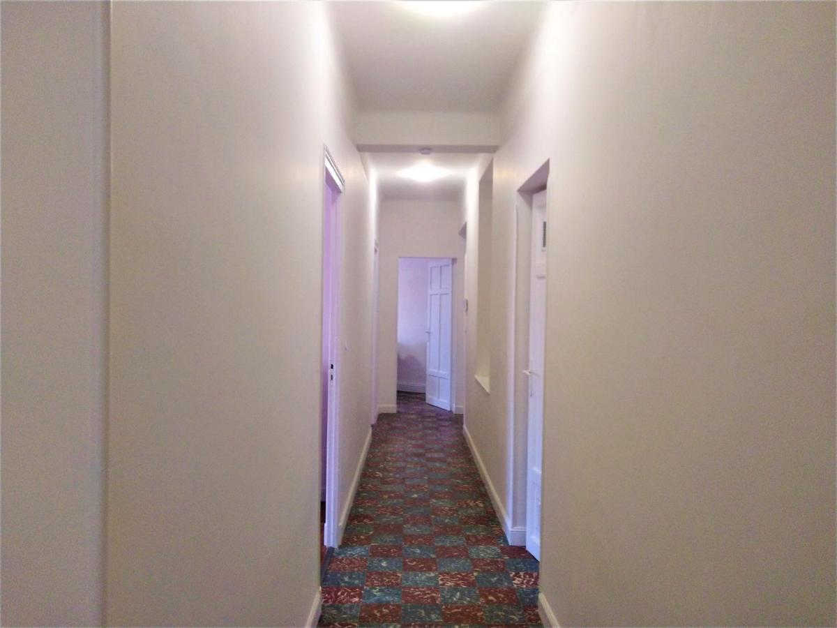 Chambre Privee Et Spacieuse Au Sein D'Un Logement Partage - Central, Quartier Villebourbon - 3 Chambres Doubles - 2 Balcons - Places De Stationnements Gratuites - 5 Min A Pied Gare Et Hypercentre Montauban Extérieur photo