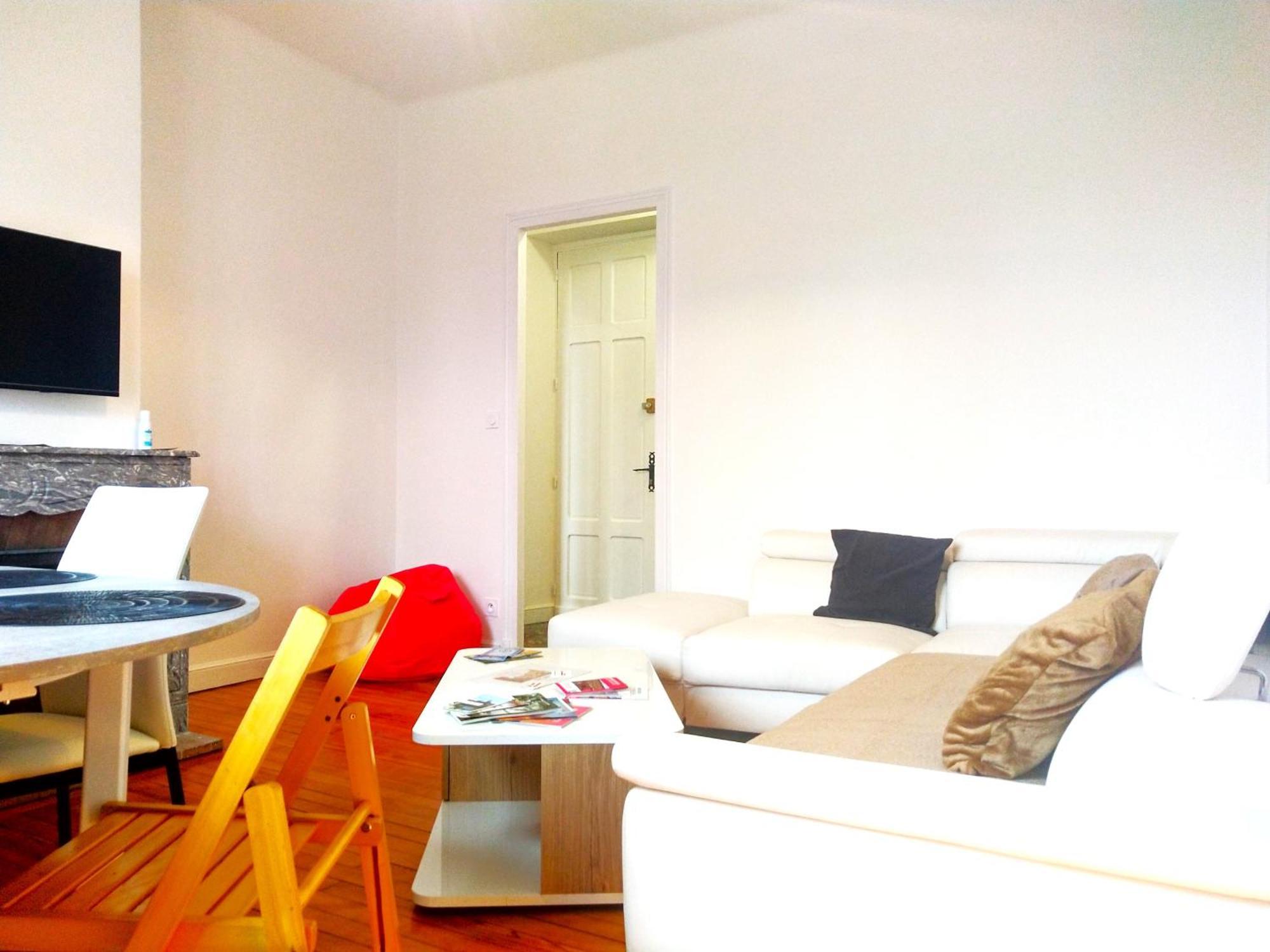 Chambre Privee Et Spacieuse Au Sein D'Un Logement Partage - Central, Quartier Villebourbon - 3 Chambres Doubles - 2 Balcons - Places De Stationnements Gratuites - 5 Min A Pied Gare Et Hypercentre Montauban Extérieur photo
