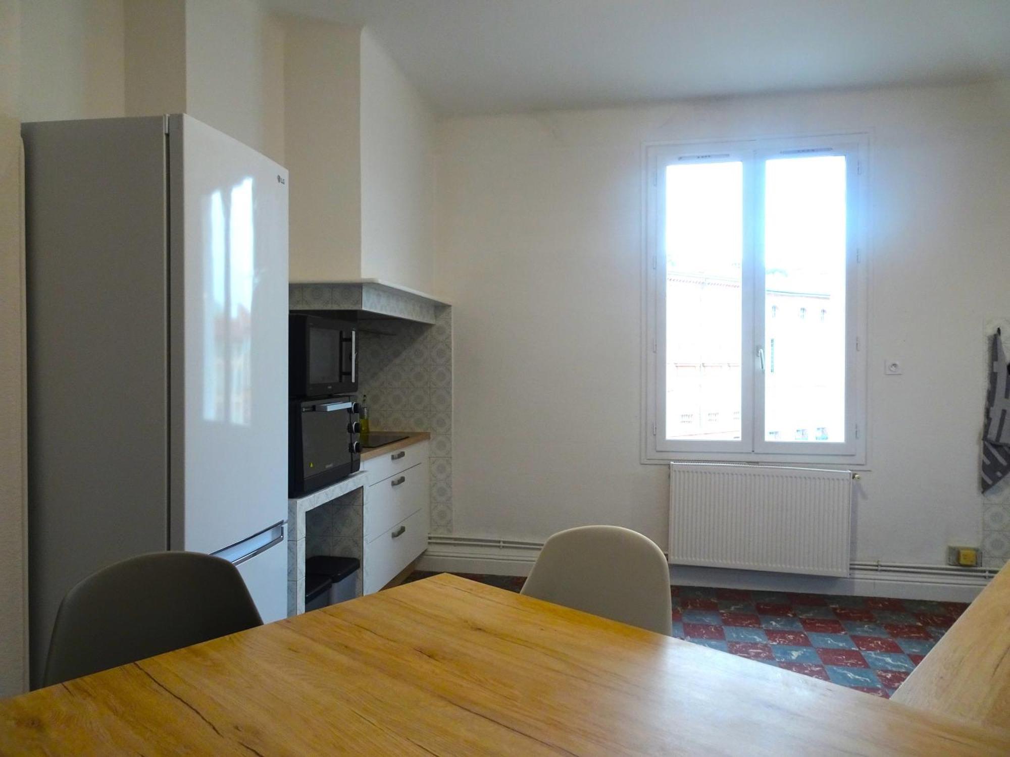 Chambre Privee Et Spacieuse Au Sein D'Un Logement Partage - Central, Quartier Villebourbon - 3 Chambres Doubles - 2 Balcons - Places De Stationnements Gratuites - 5 Min A Pied Gare Et Hypercentre Montauban Extérieur photo